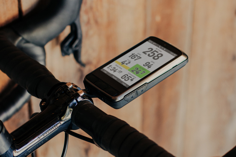 ワフー ELEMNT ACE ウィンドセンサーを搭載した次世代型の